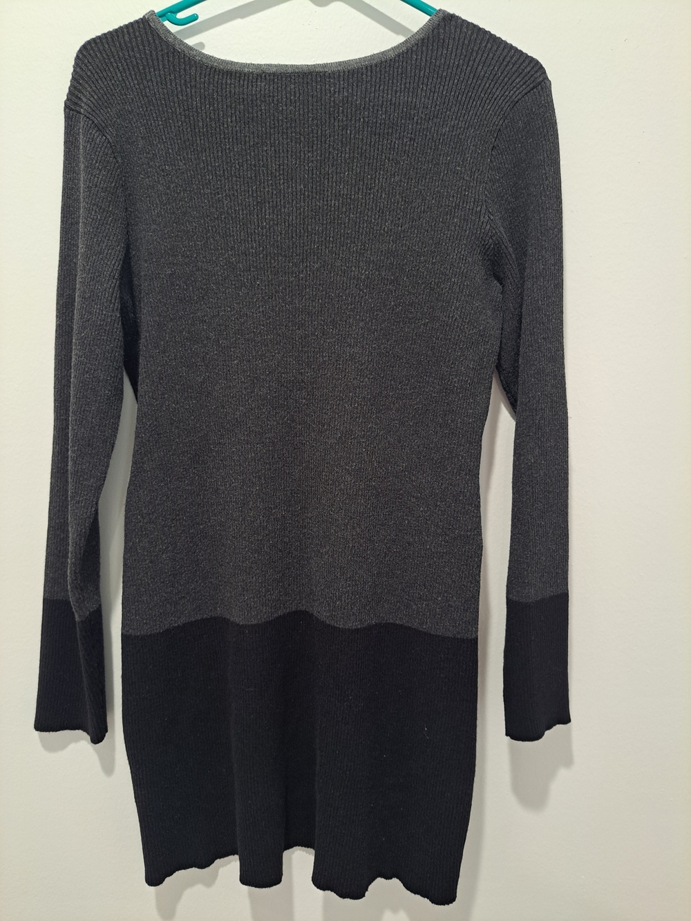 Women’s Two-Tone Ribbed Knit Sweater Dress - Charcoal/Black